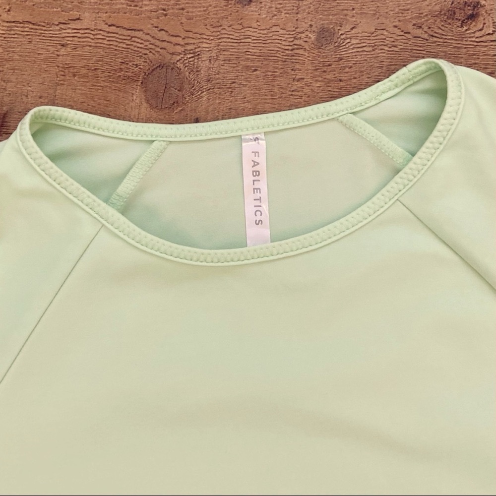 FABLETICS Pastel Green Crop Top - Picture 6 of 11
